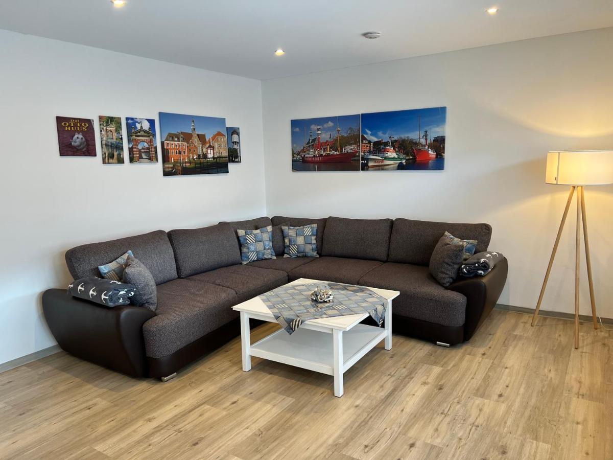 Ferienwohnung Wippsteert - 5 Sterne - Mit Balkon Und Pkw Stellplatz Emden Exteriör bild